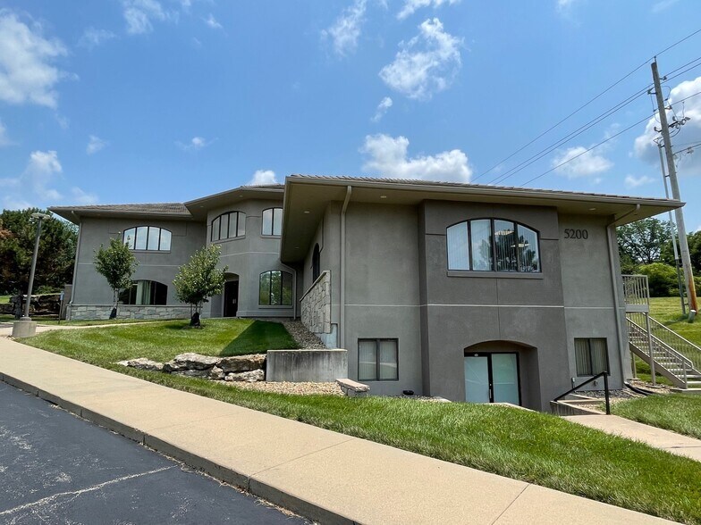 More Photos Of 5200 Bob Billings Pky, Lawrence Office For Lease