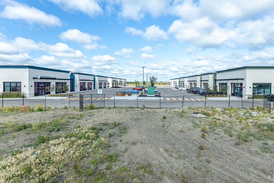 More Photos Of 321 Parsons Rd SW, Edmonton Storefront Retail Office For Sale