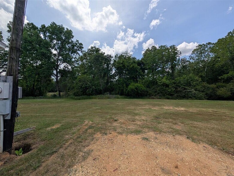 More Photos Of 923 3rd st, Luverne Land For Sale