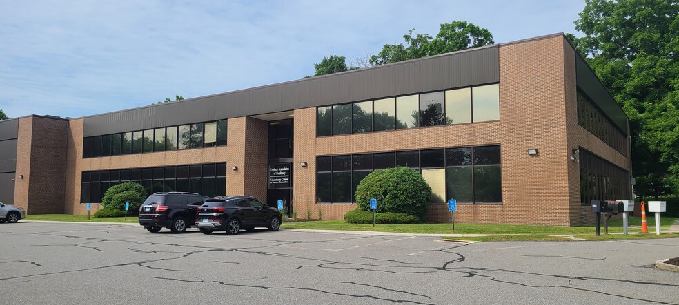 Primary Photo Of 51-53 Kenosia Ave, Danbury Office For Lease