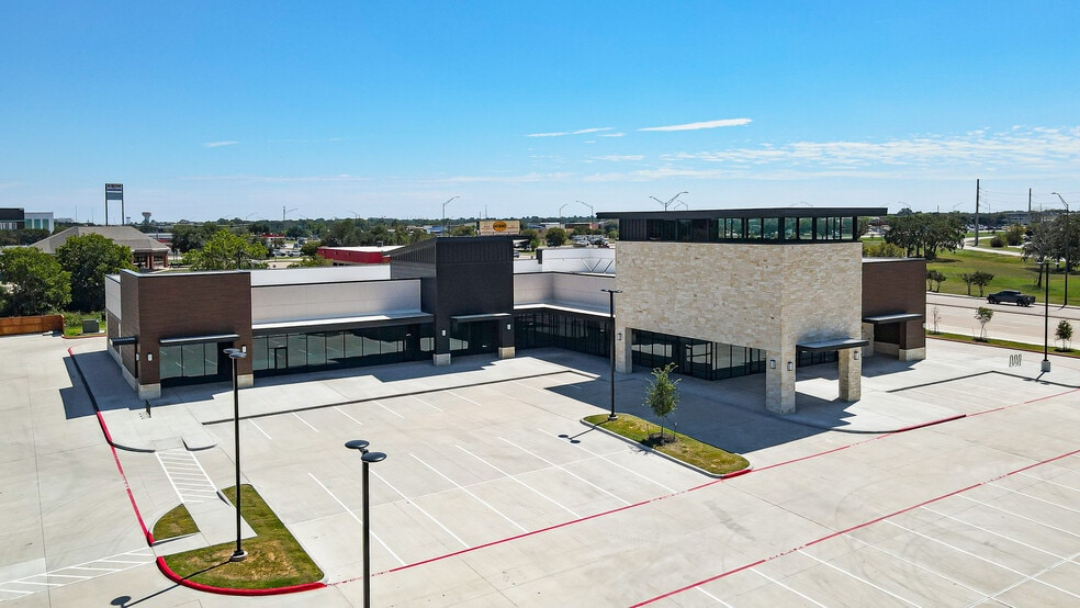 More Photos Of 2709 Texas Ave, College Station Storefront For Lease