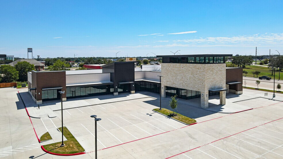 More Photos Of 2709 Texas Ave, College Station Storefront For Lease