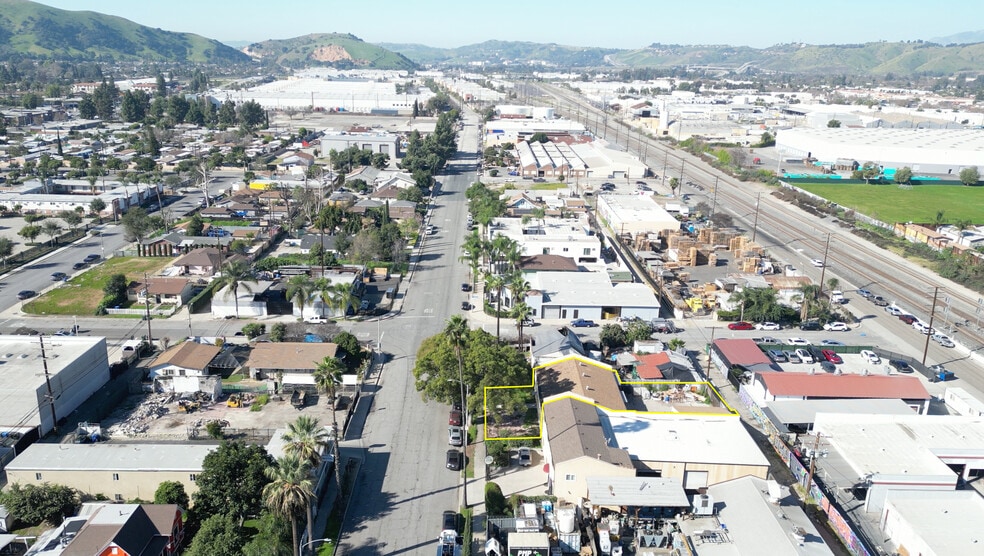 More Photos Of 1287 W 2nd St, Pomona Industrial For Lease