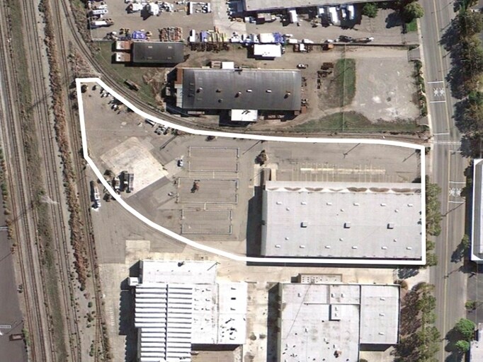 More Photos Of 1500 Doolittle Dr, San Leandro Manufacturing For Lease