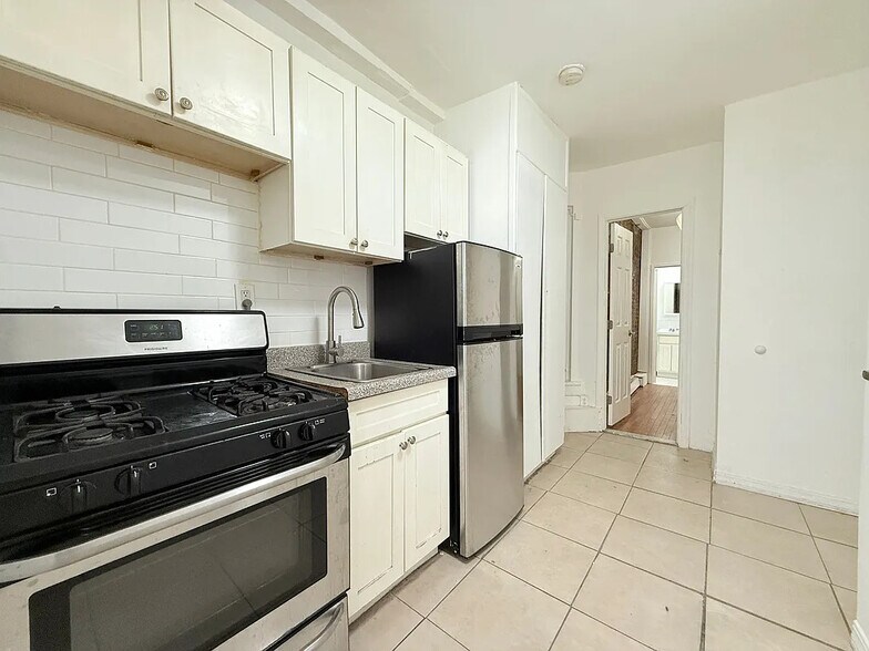 More Photos Of 109 Madison St, New York Apartments For Sale