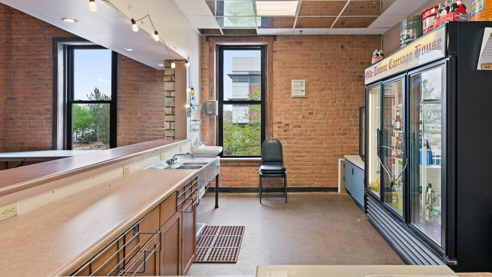 More Photos Of 102 S Victoria Ave, Pueblo Storefront For Sale