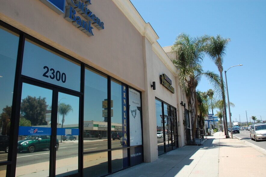 More Photos Of 2300-2308 Pacific Coast Hwy, Lomita Storefront For Sale