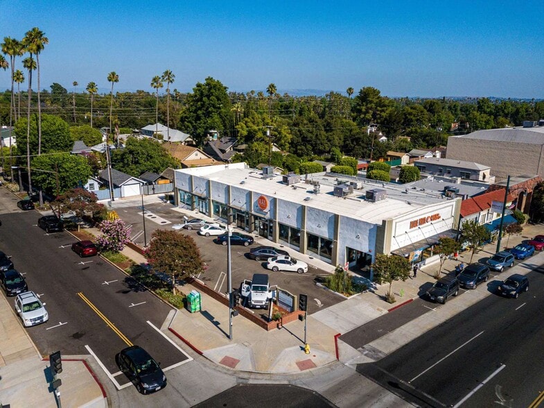 More Photos Of 1100 Fair Oaks Ave, South Pasadena General Retail For Sale