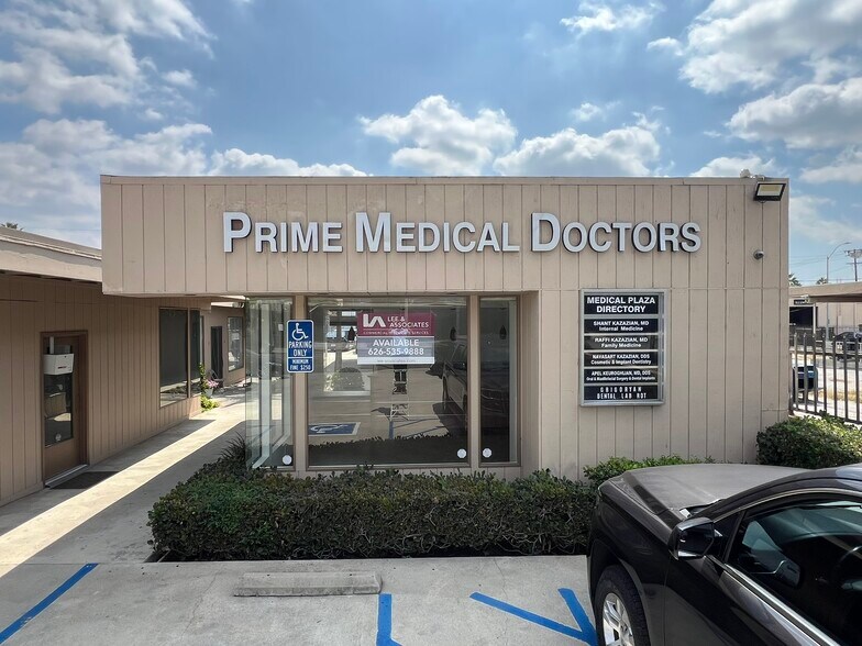 Primary Photo Of 204 E Chevy Chase Dr, Glendale Medical For Lease