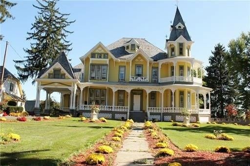 More Photos Of 131 Main St, Newton Assisted Living For Sale