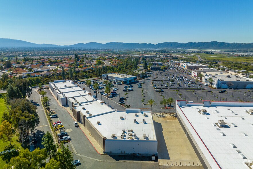 More Photos Of 39815-39875 Alta Murrieta Dr, Murrieta Unknown For Lease