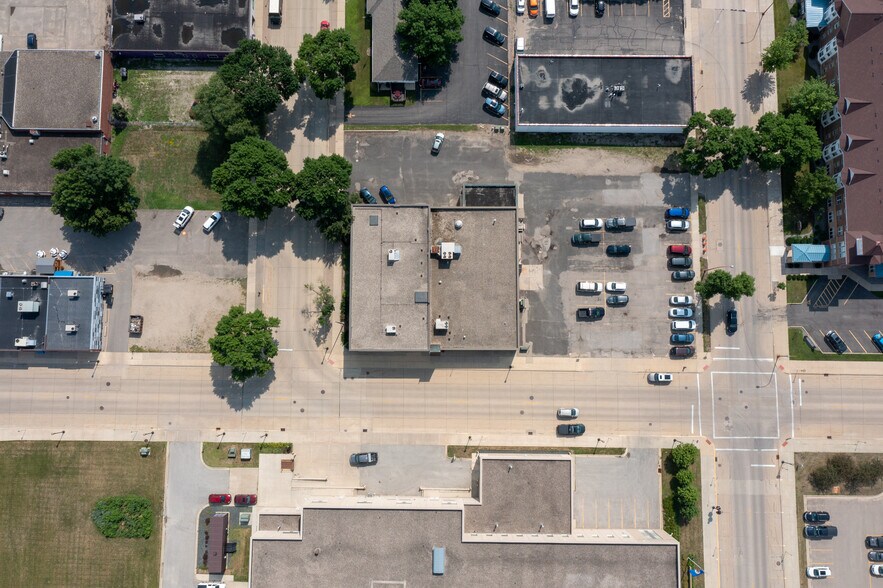 More Photos Of 310 2nd St NE, Austin Office For Sale