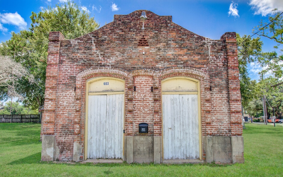 More Photos Of 603 Calhoun St, Richmond Office Residential For Sale