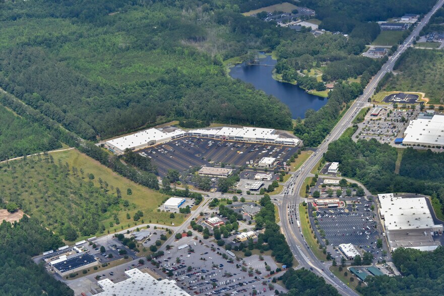 More Photos Of 1670 Springdale Dr, Camden General Retail For Lease