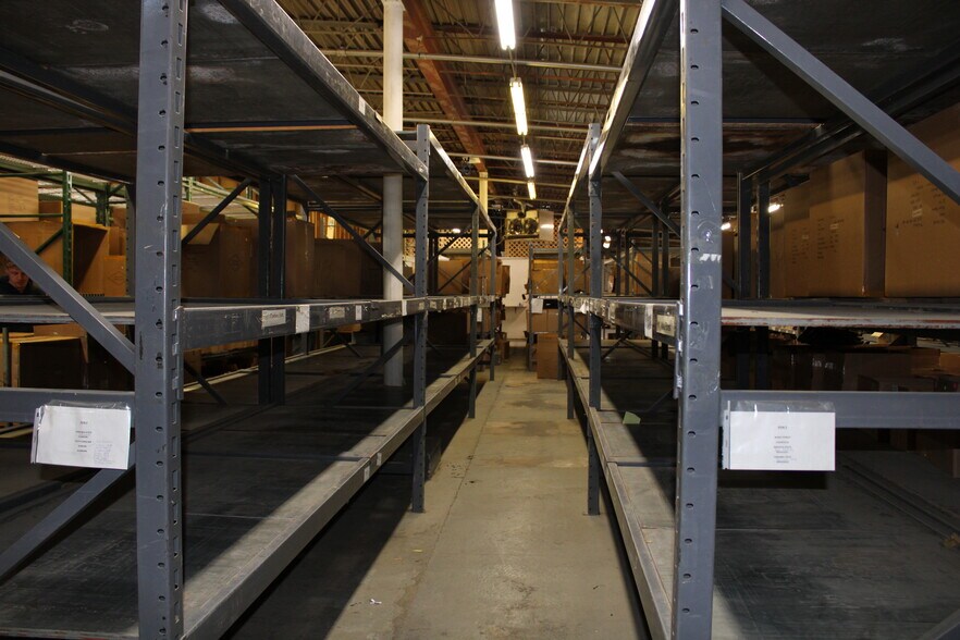 More Photos Of 120 9th St SW, Clarion Flex For Sale