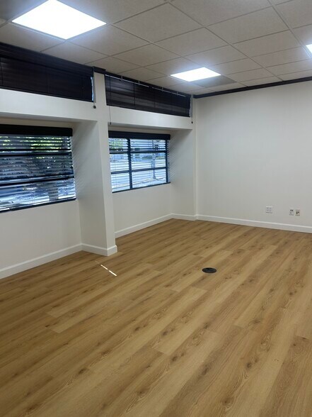 More Photos Of 500 Silver Spur Rd, Rancho Palos Verdes Office For Lease