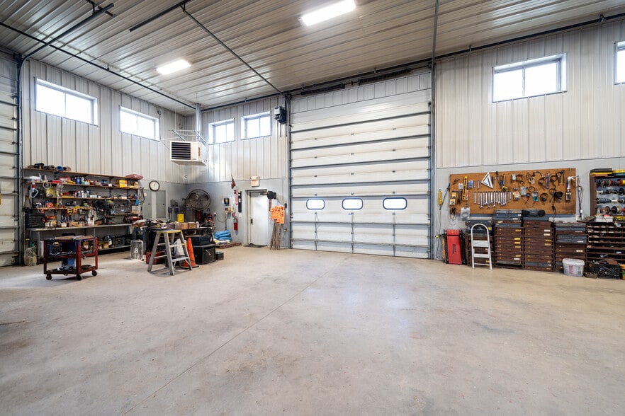 More Photos Of 10 Park Dr, Franklin Warehouse For Sale