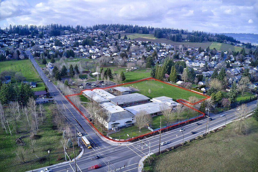 More Photos Of 140 SW 5th St, Dundee Land For Sale