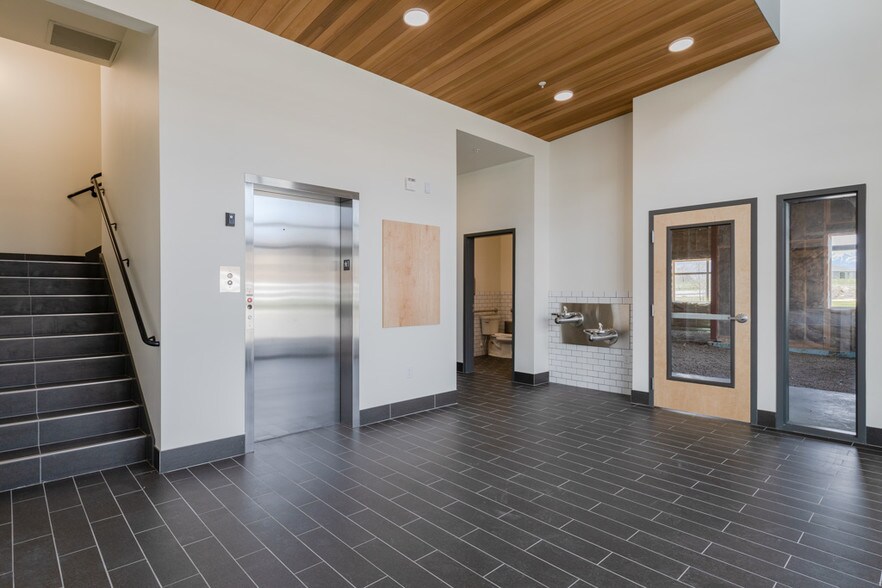 More Photos Of 4040 W Daybreak Pky, South Jordan Office For Lease