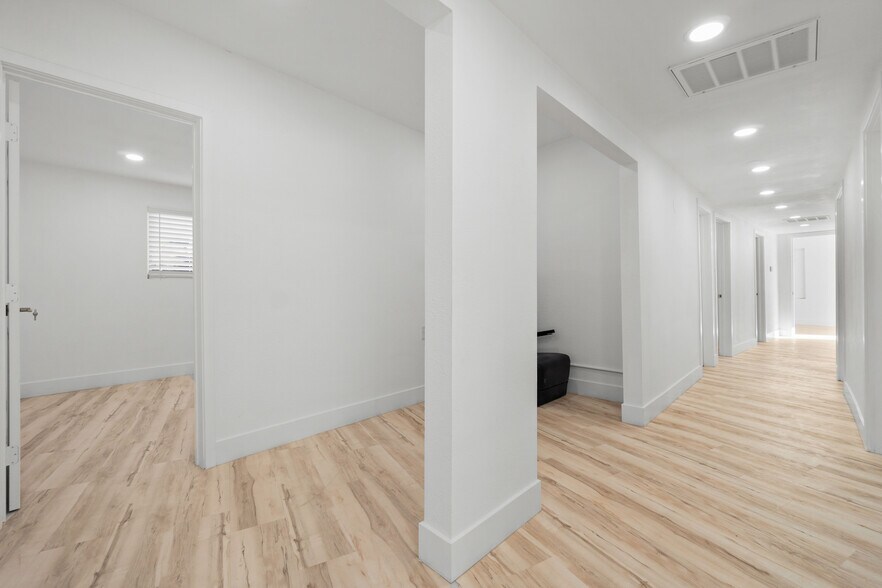More Photos Of 592-596 N Westwind Dr, El Cajon Office For Sale