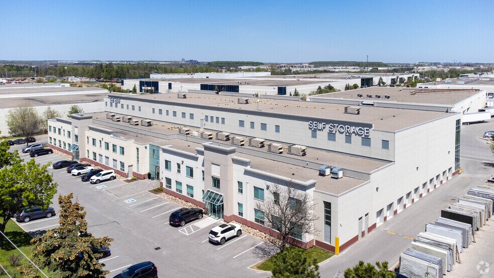 More Photos Of 290 Caldari Rd, Vaughan Coworking Space