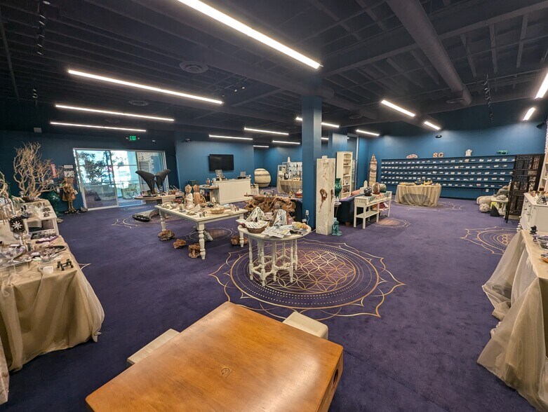 More Photos Of 21010 S Figueroa St, Carson Showroom For Sale