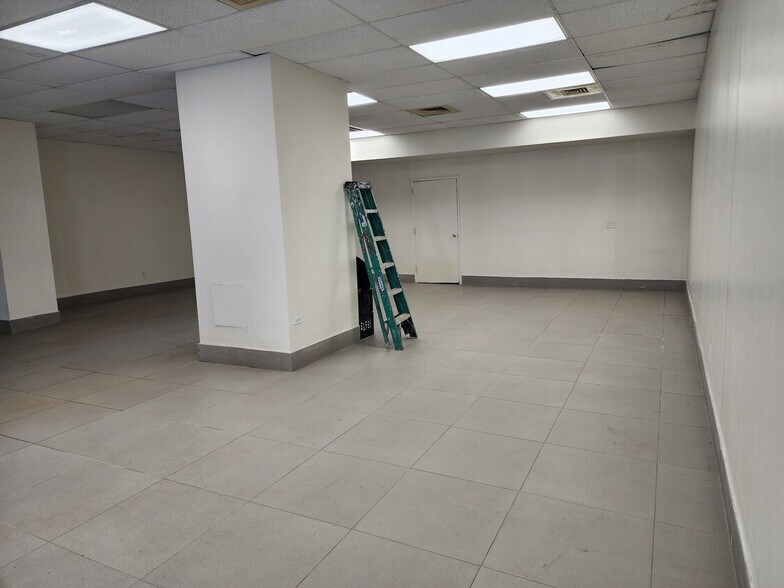 More Photos Of 272 Marcus Garvey Blvd, Brooklyn Office For Lease