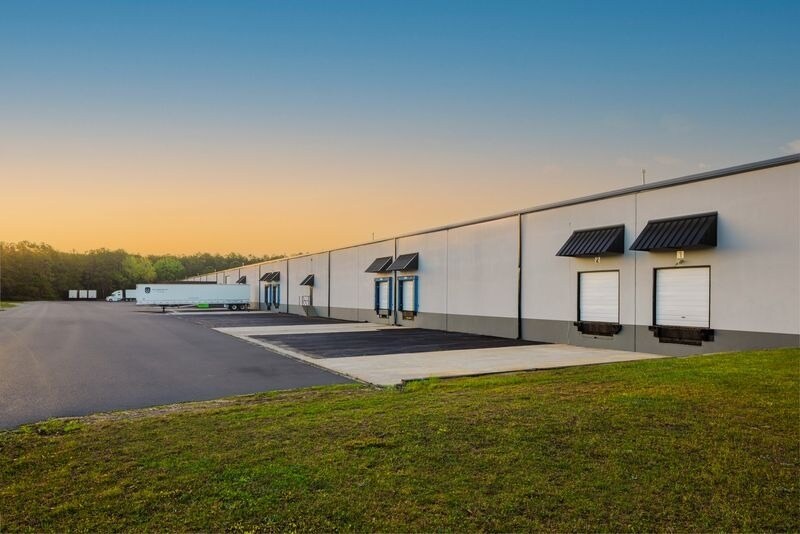 More Photos Of 802 N 23rd St, Wilmington Distribution For Sale