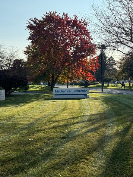 More Photos Of 745-755 Phoenix Dr, Ann Arbor Research And Development For Sale