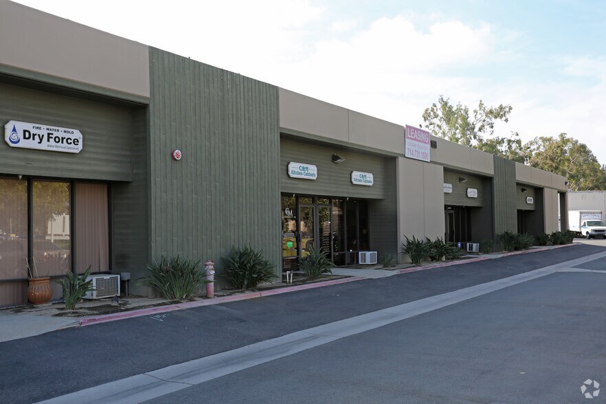 More Photos Of 11661 Martens River Cir, Fountain Valley Light Manufacturing For Lease