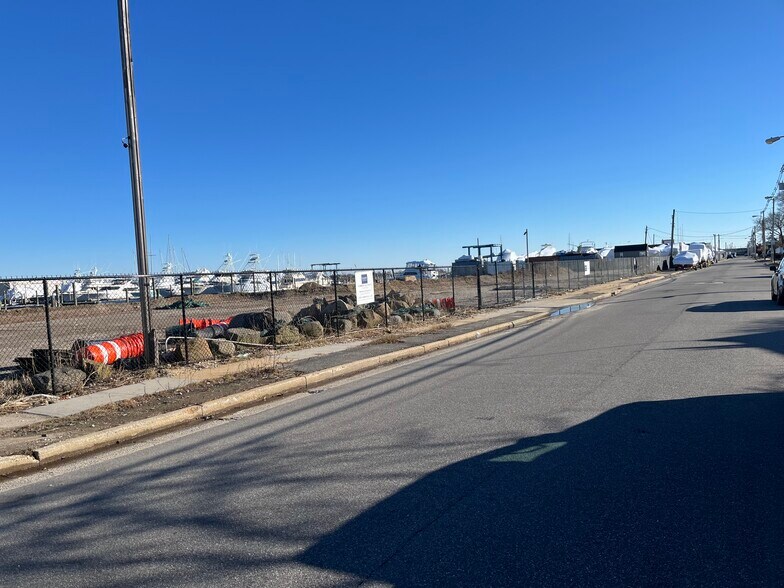 More Photos Of 55 Hudson Ave, Freeport Land For Sale