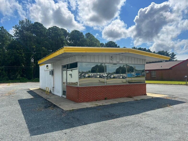 More Photos Of 7837 Ocean Gateway Dr, Easton Storefront Retail Office For Sale