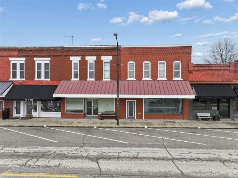 Primary Photo Of 723 S Main St, Concordia Storefront Retail Office For Sale