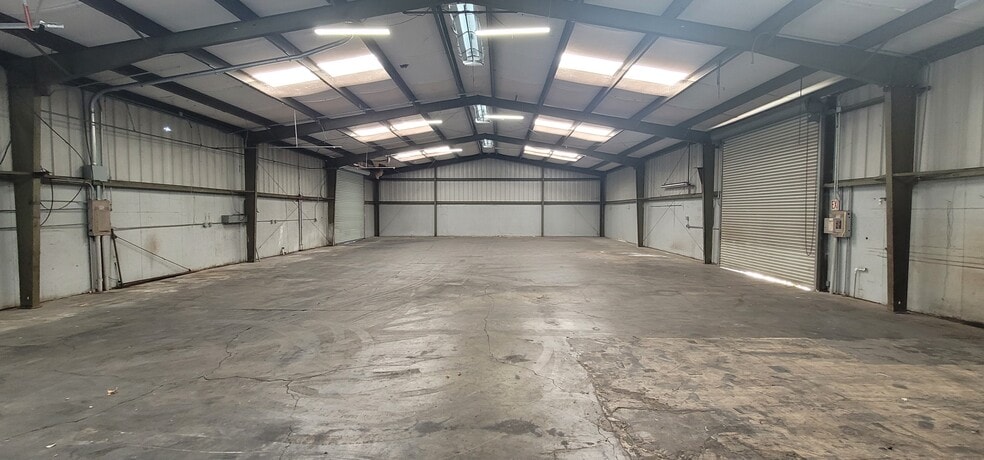 More Photos Of 295 Convair Ave, Chico Industrial For Lease