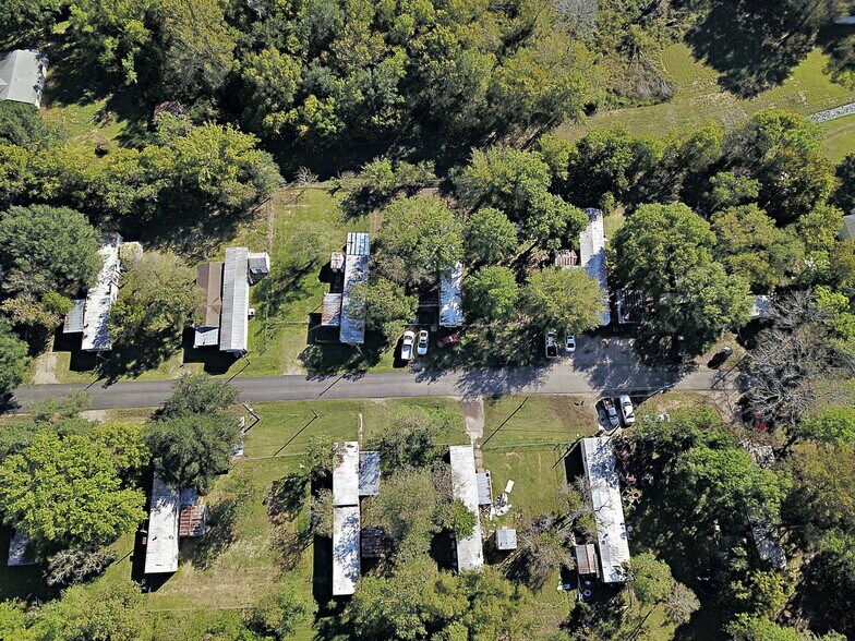 More Photos Of 2106 County Road 58, Rosharon Manufactured Housing Mobile Home Park For Sale