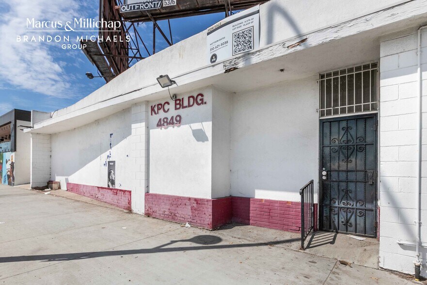 More Photos Of 4847 Crenshaw Blvd, Los Angeles Storefront Retail Residential For Sale