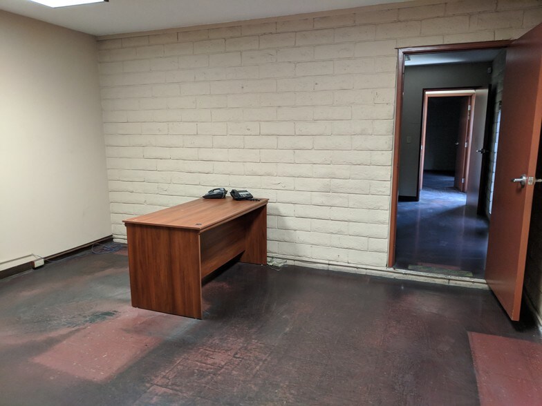 More Photos Of 7635 Serapis Ave, Pico Rivera Warehouse For Lease