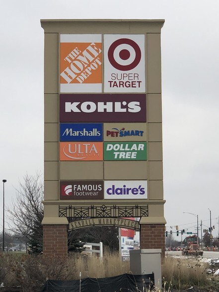 More Photos Of 731-871 Erica Ln, Yorkville Freestanding For Lease