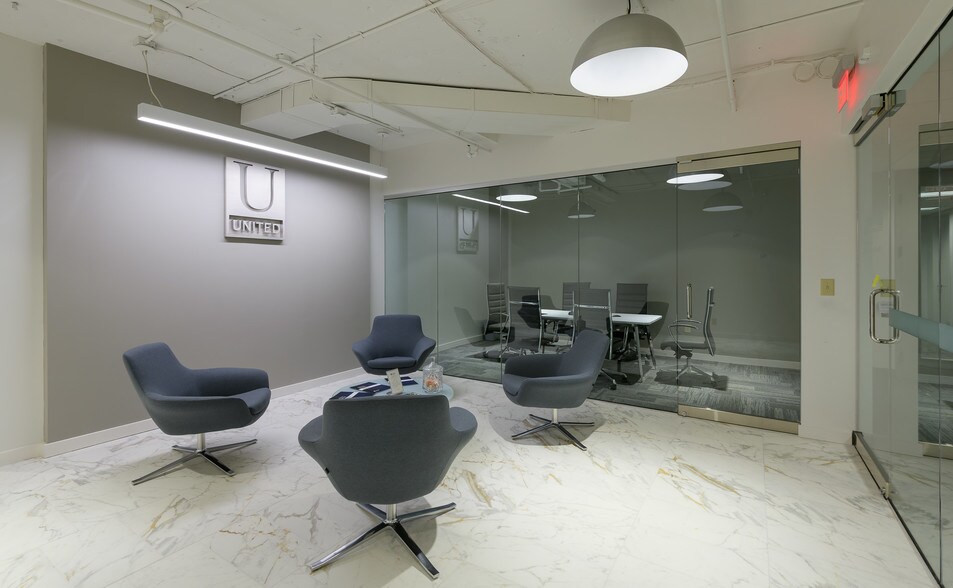 More Photos Of 3379 Peachtree Rd NE, Atlanta Coworking Space