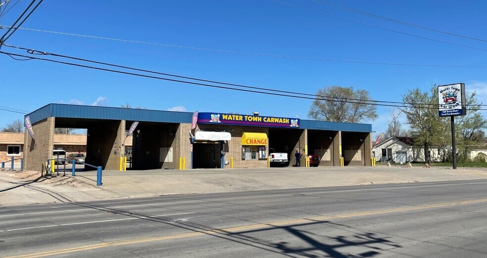 More Photos Of 623 N Lacrosse St, Rapid City Carwash For Sale