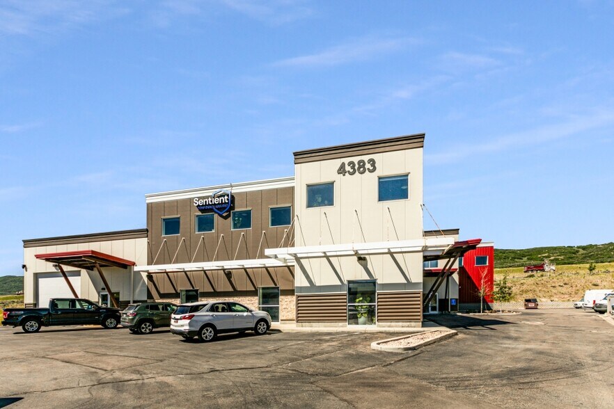 More Photos Of 4383 Forestdale Dr, Park City Warehouse For Lease