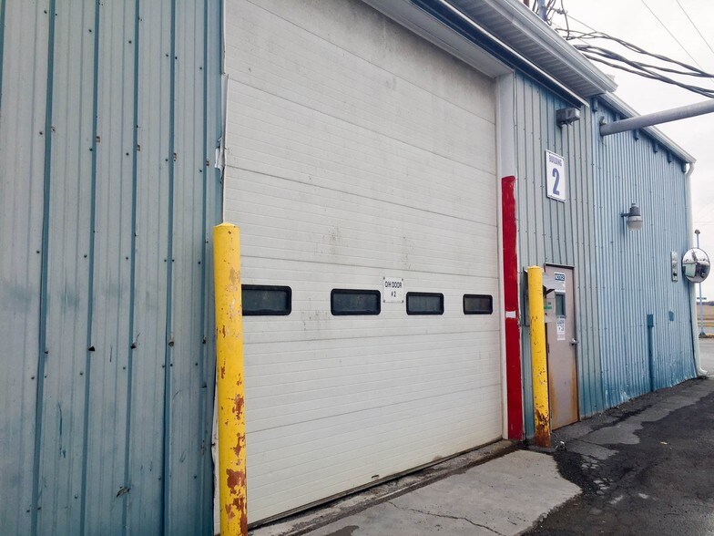 More Photos Of 2 Flint Mine Rd, Coxsackie Manufacturing For Sale