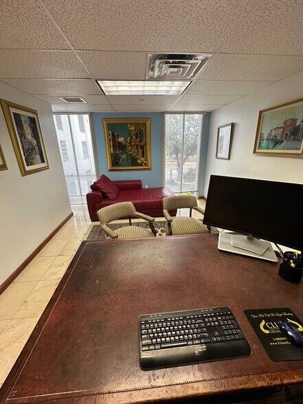 More Photos Of 4300 Biscayne Blvd, Miami Office Residential For Lease