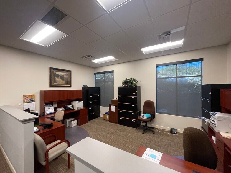 More Photos Of 6827 Camp Bullis Rd, San Antonio Medical For Lease