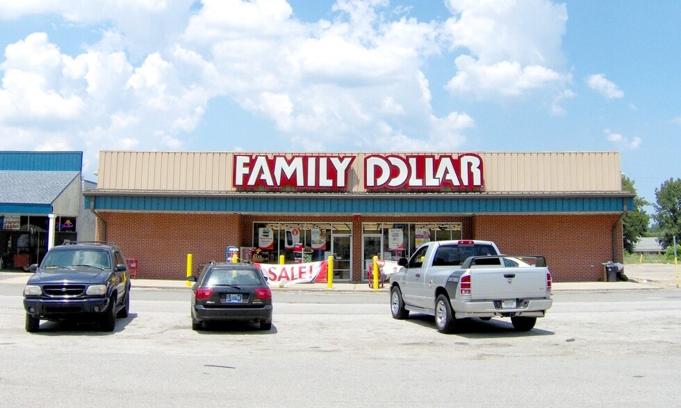Primary Photo Of 2626 Central Ave, Lake Station Convenience Store For Sale