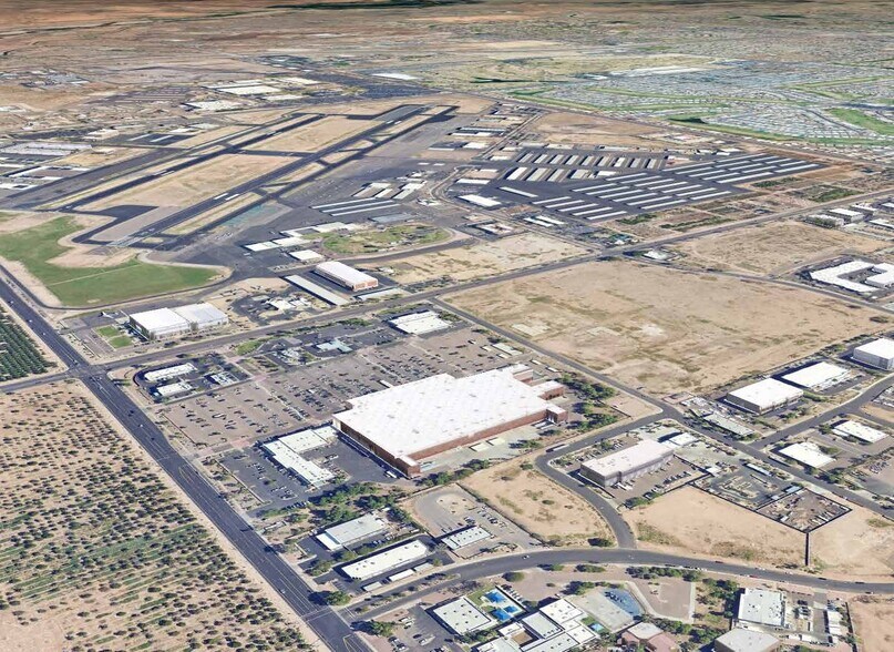 More Photos Of 4652 Falcon Dr, Mesa Distribution For Sale