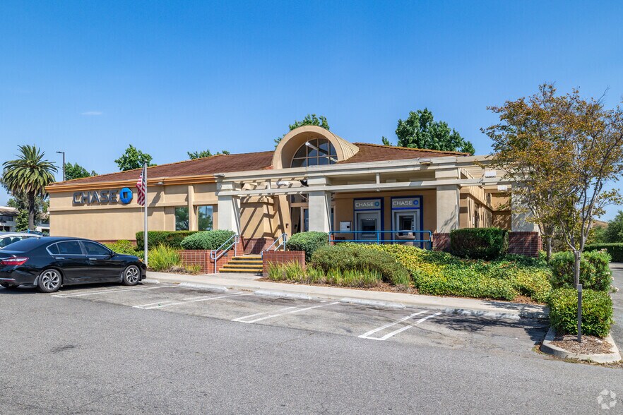 More Photos Of 29640 Rancho California Rd, Temecula Freestanding For Sale