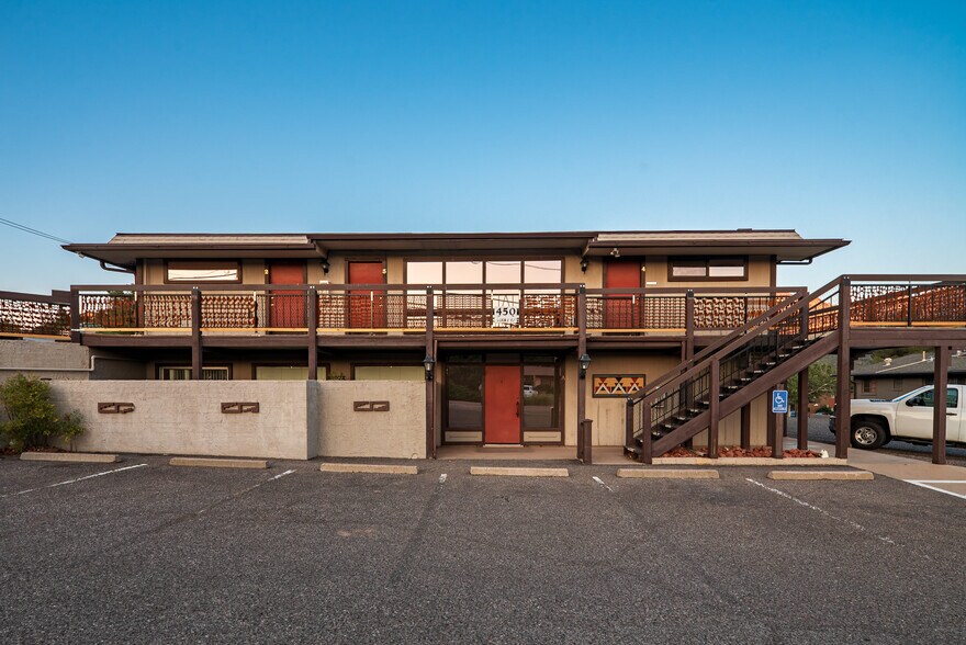 More Photos Of 450 Jordan Rd, Sedona Office Residential For Lease