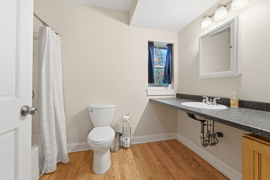 More Photos Of 3124 E 29th Ave, Spokane Office For Sale