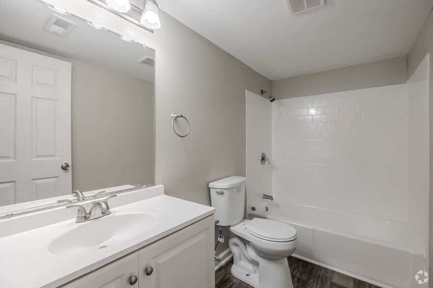 More Photos Of 3100 Godby Rd, College Park Apartments For Sale